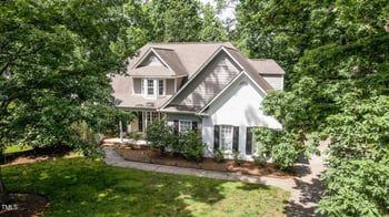 108 Ellsworth Pl, Chapel Hill, NC 27516