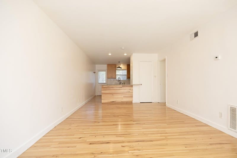 108 Ephesus Church Rd #Apt 216, Chapel Hill, NC 27517