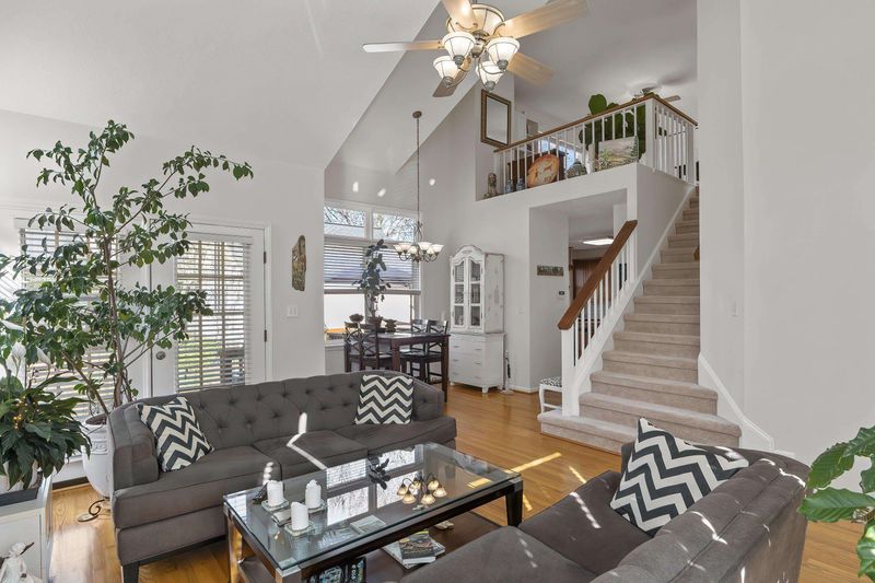 108 Ethans Glen Ct, Cary, NC 27513
