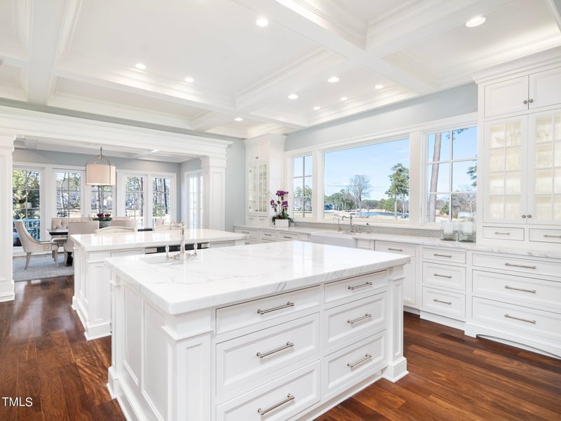 108 Fairway Valley Ct, Cary, NC 27513