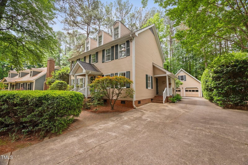 108 Farren Ct, Cary, NC 27511
