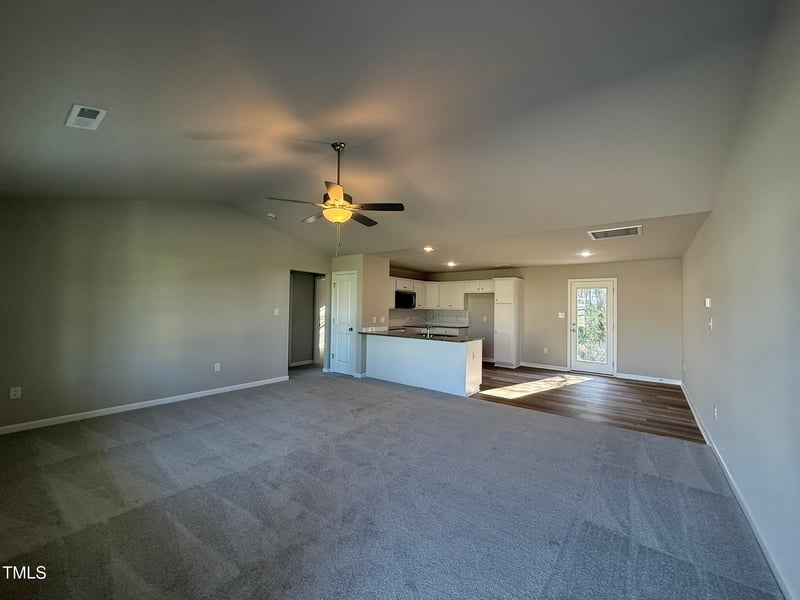 108 Faucette Dr, Selma, NC 27576