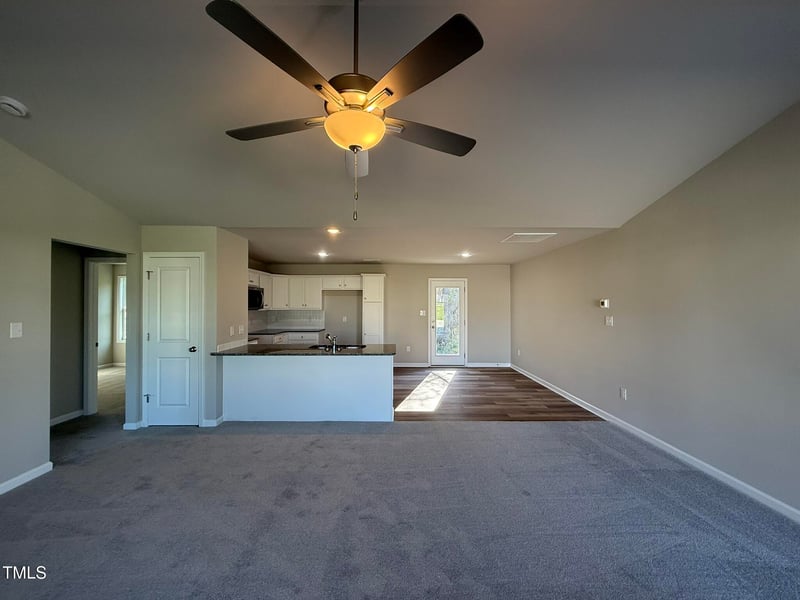 108 Faucette Dr, Selma, NC 27576