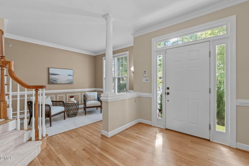 108 Ferncroft Ct, Cary, NC 27519