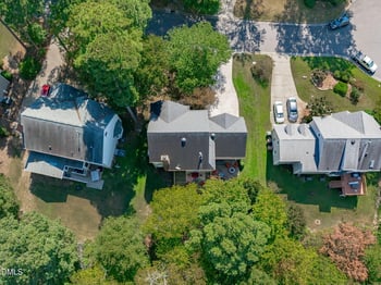 108 Ferncroft Ct, Cary, NC 27519