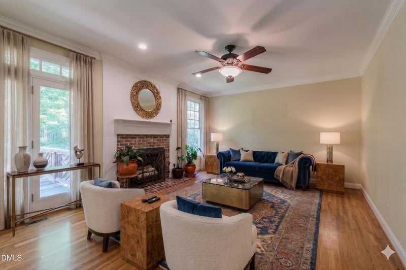108 Ferncroft Ct, Cary, NC 27519