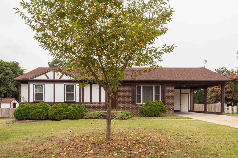 108 Forest Manor Dr, Garner, NC 27539