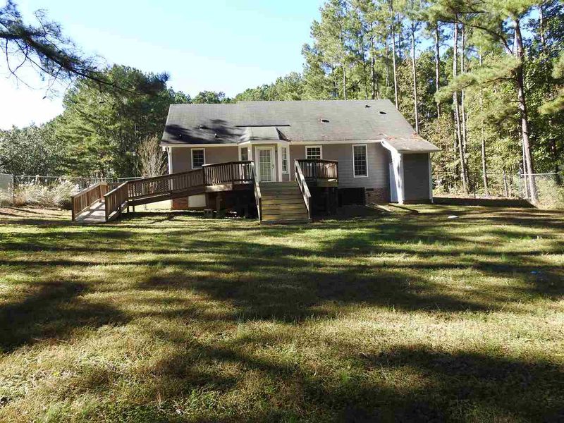 108 Fox Hunt Ct, Youngsville, NC 27587
