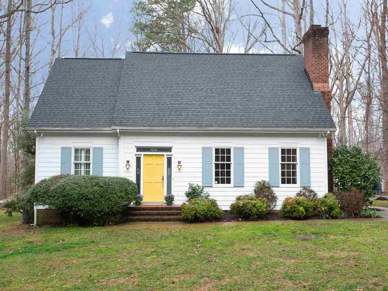 108 Foxridge Rd, Chapel Hill, NC 27514
