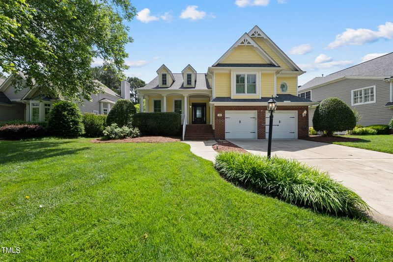 108 Frehold Ct, Cary, NC 27519