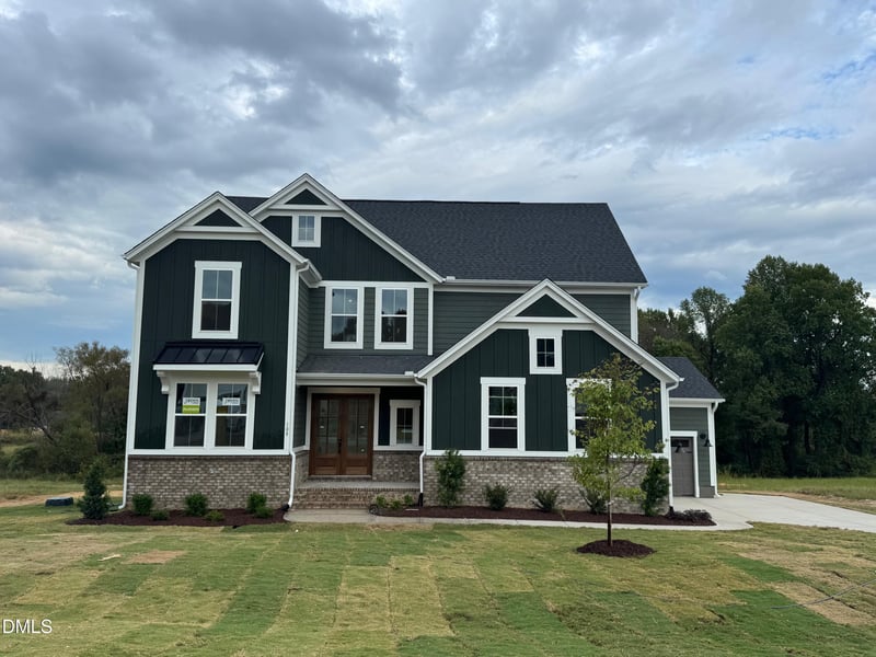 108 Golden Leaf Farms Rd, Angier, NC 27501