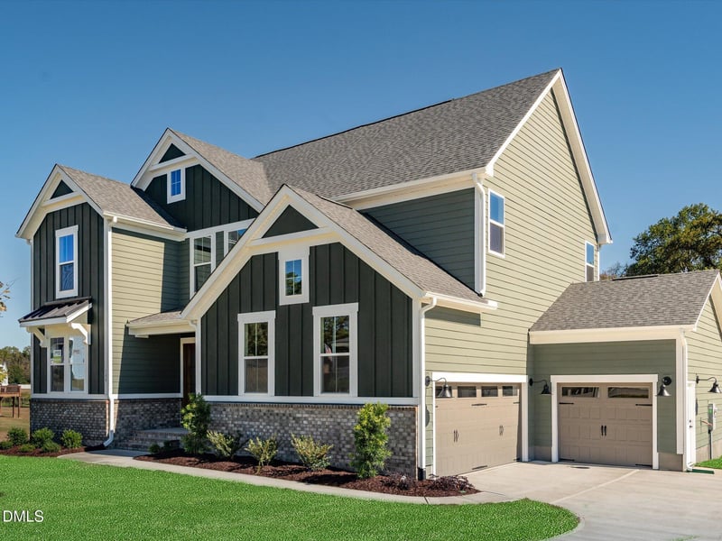 108 Golden Leaf Farms Rd, Angier, NC 27501