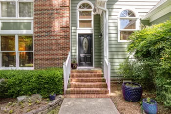 108 Hanover Pl, Chapel Hill, NC 27516