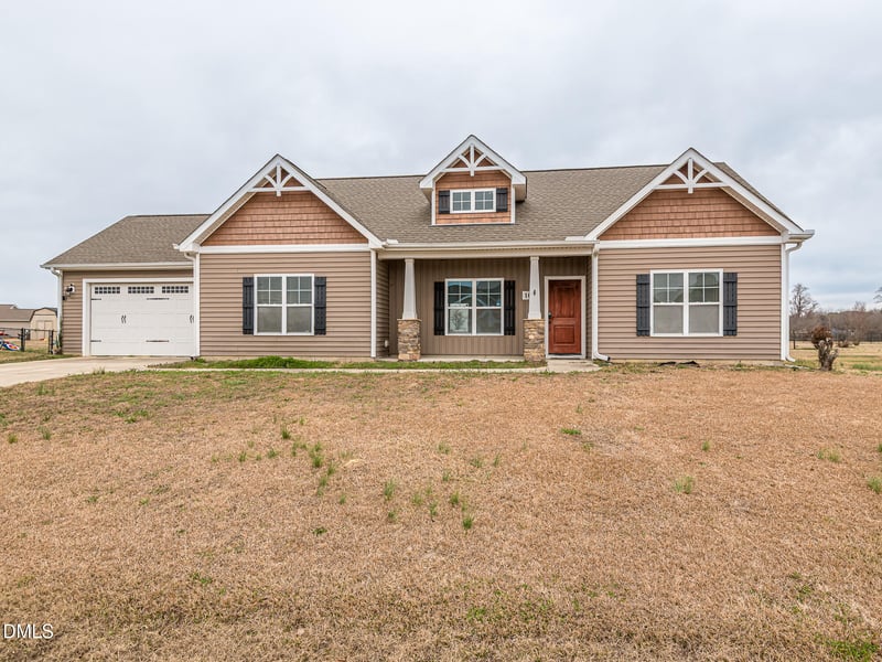 108 Harvest Moon Dr, Goldsboro, NC 27534