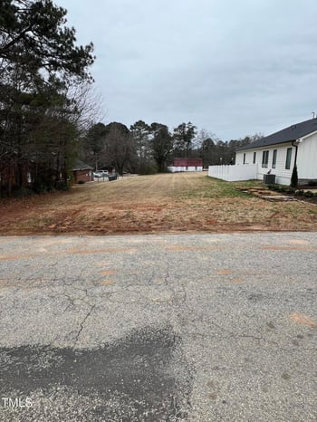 108 Hickory Ave Lot 4, Holly Springs, NC 27540
