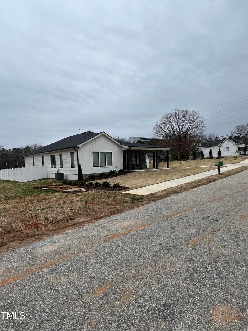 108 Hickory Ave Lot 4, Holly Springs, NC 27540