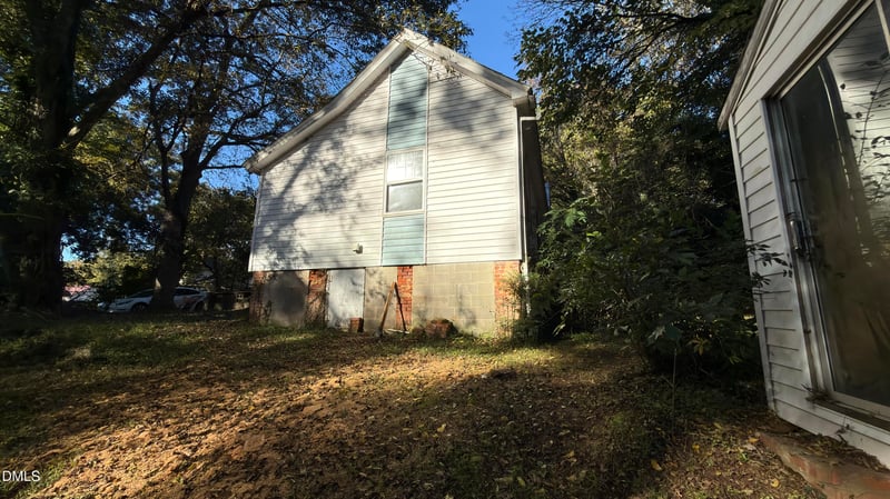 108 Hillsborough Ave, Hillsborough, NC 27278