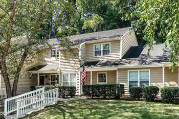 108 Hollow Oak Dr, Durham, NC 27713
