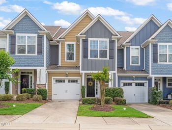 108 Hundred Oaks Ln, Holly Springs, NC 27540