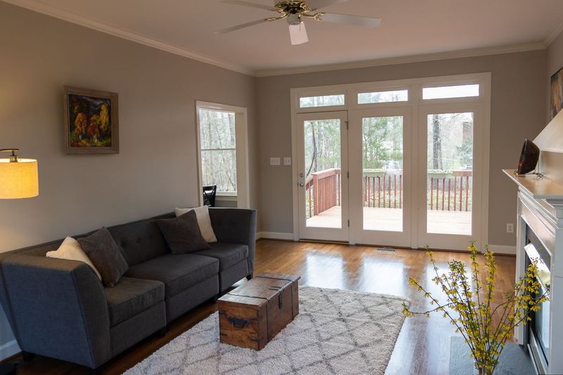 108 Ivy Brook Ln, Chapel Hill, NC 27516