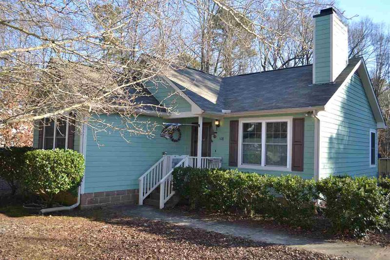 108 Kerigon Ln, Youngsville, NC 27596
