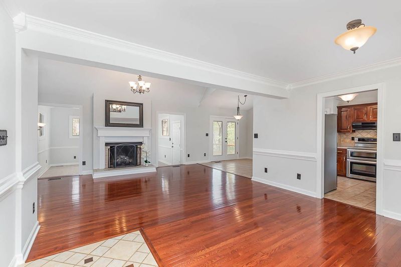108 Keystone Dr, Cary, NC 27513
