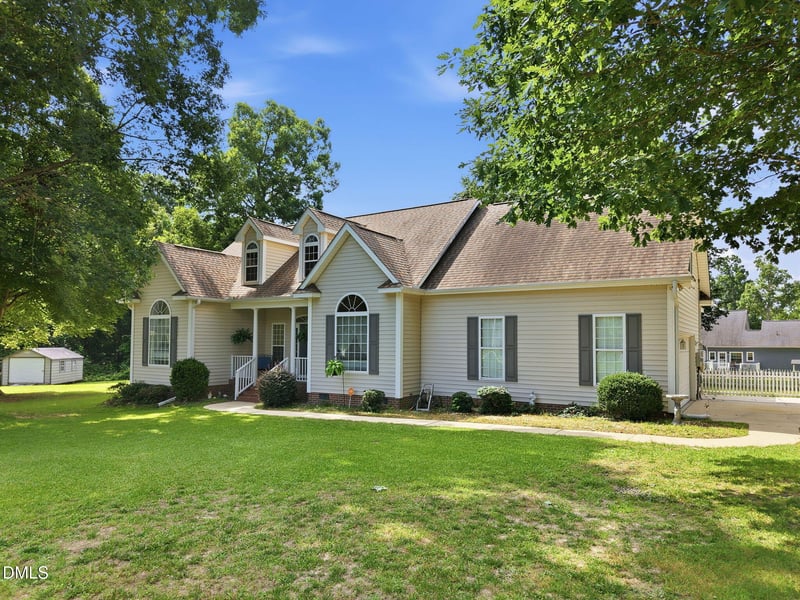 108 Kings Ct, Garner, NC 27529