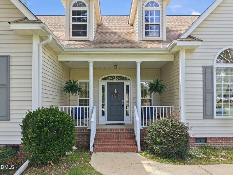 108 Kings Ct, Garner, NC 27529