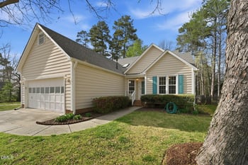 108 Kronos Ln, Cary, NC 27513