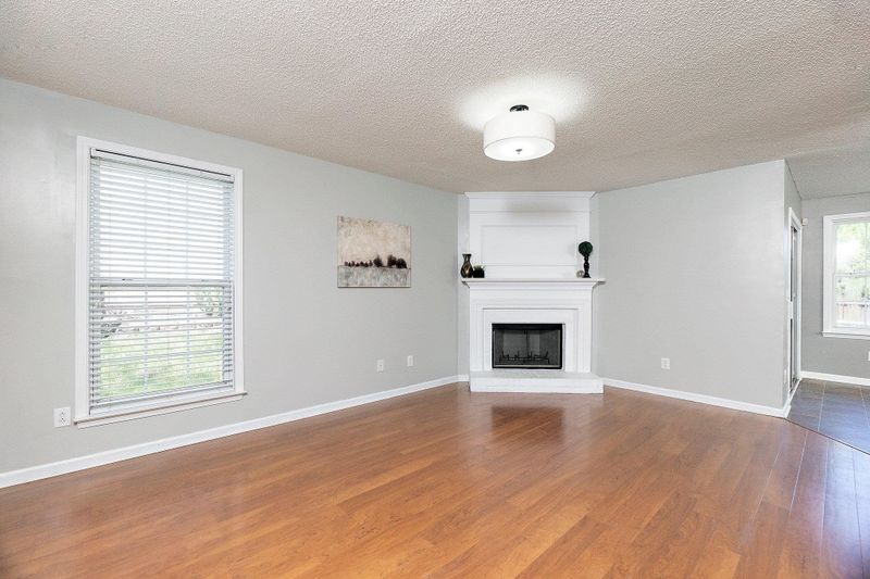 108 Lake Valley Ln, Durham, NC 27703