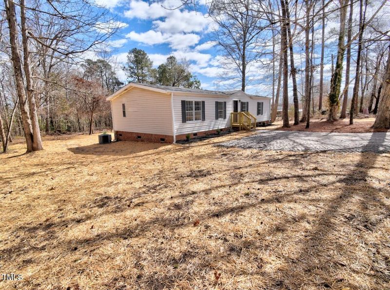108 Lakeview Dr, Youngsville, NC 27596