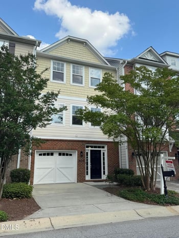 108 Linden Park Ln, Cary, NC 27519