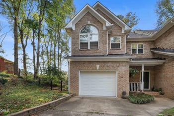 108 Littlejohn Rd #B, Chapel Hill, NC 27517