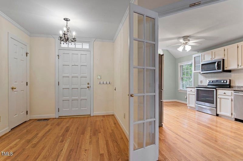 108 Loch Bend Ln, Cary, NC 27518