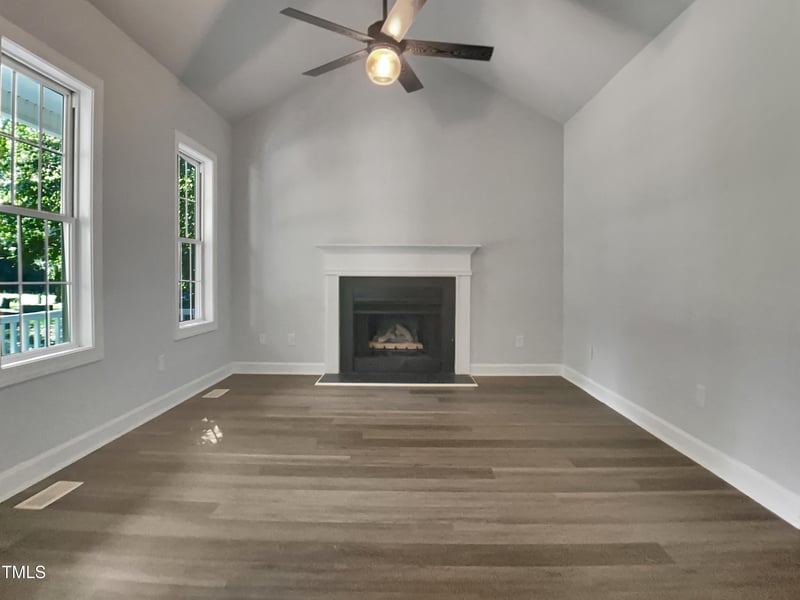 108 Madeline Ct, Youngsville, NC 27596