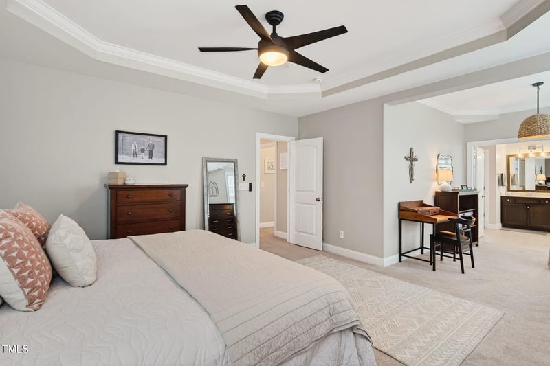 108 Market Cross Ct, Holly Springs, NC 27540