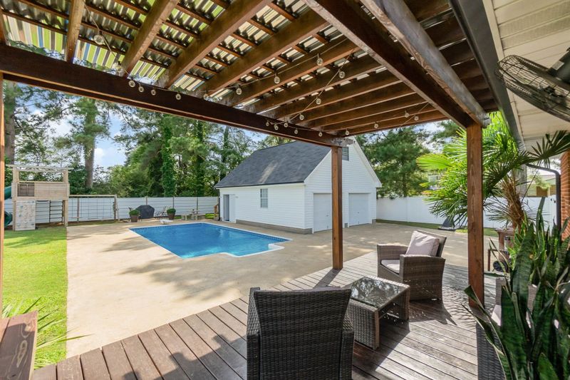 108 May St, Dunn, NC 28334