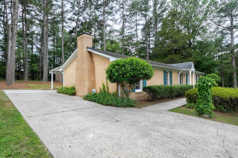 108 Mickey Cir, Durham, NC 27712