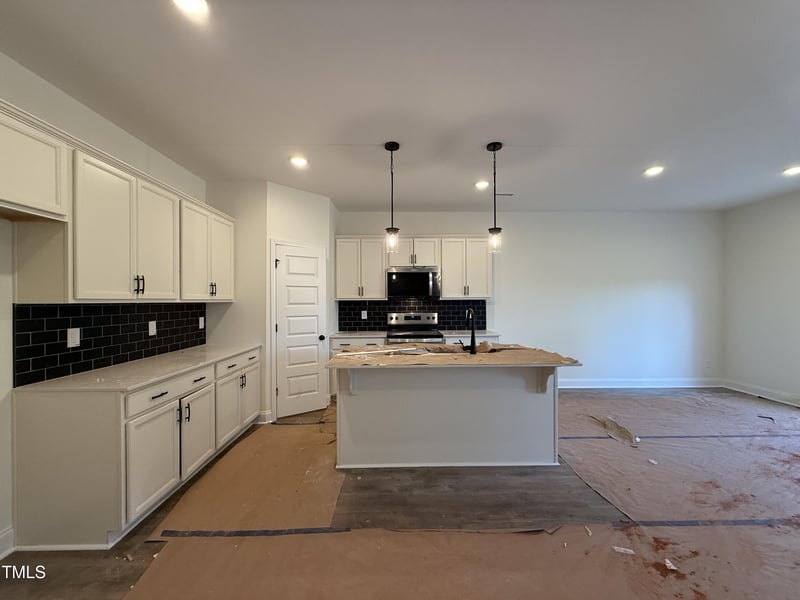 108 Mistflower St, Clayton, NC 27520