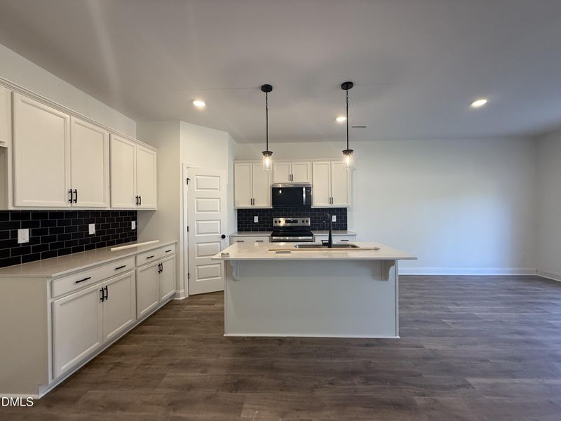 108 S Mistflower St, Clayton, NC 27520