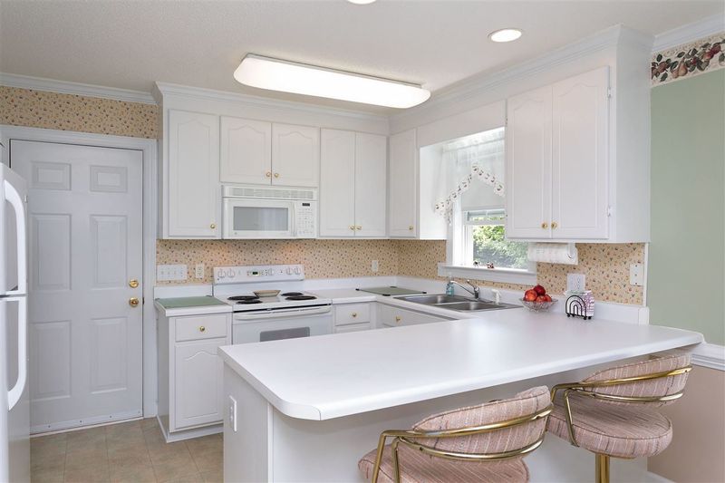 108 Mitchell Ave, Clayton, NC 27520