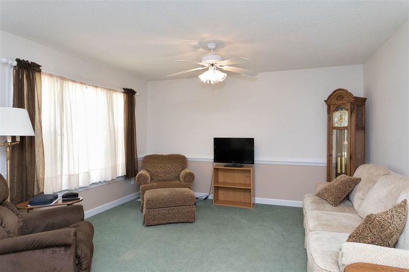 108 Mitchell Ave, Clayton, NC 27520