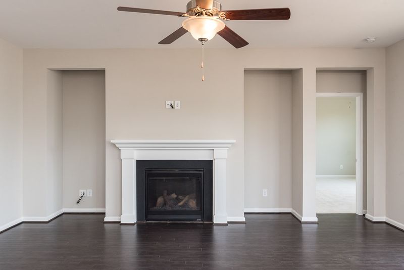 108 Moore Hill Way, Holly Springs, NC 27540