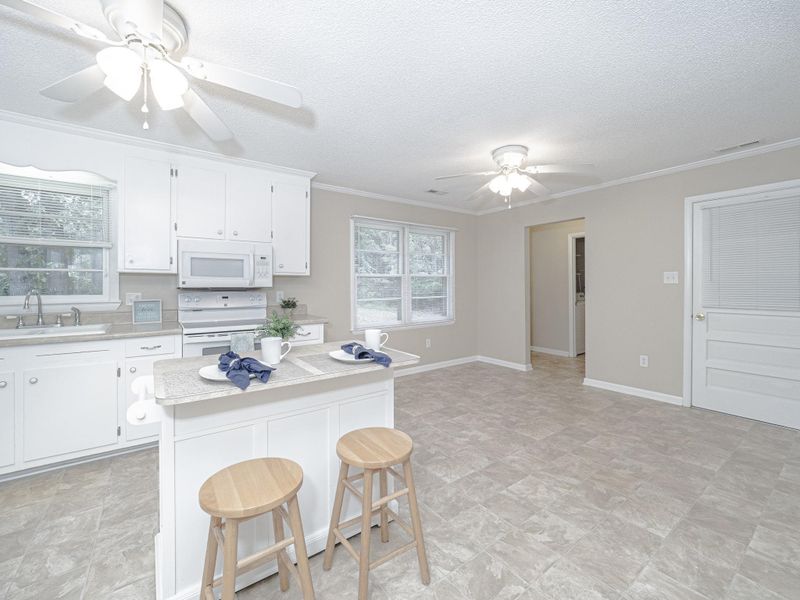 108 Neuse Harbor Dr, Knightdale, NC 27545