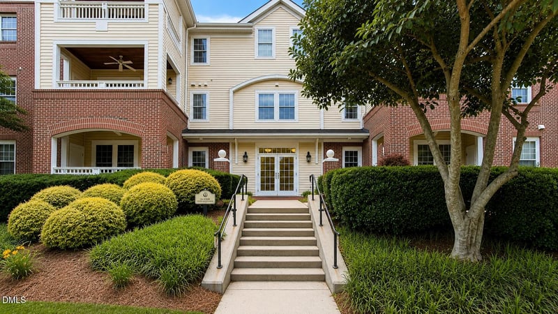 108 Northbrook Dr #102, Raleigh, NC 27609