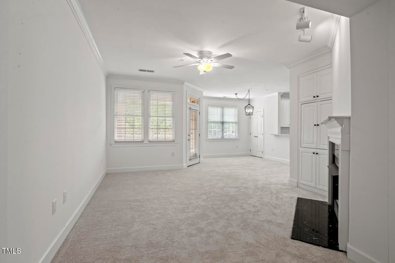 108 Northbrook Dr #203, Raleigh, NC 27609