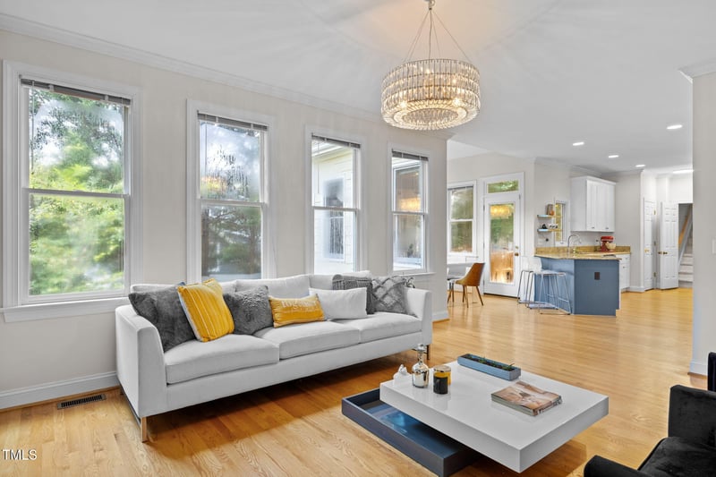108 Nuttree Ln, Chapel Hill, NC 27516