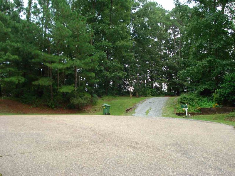 108 Oak Hill Ct, Angier, NC 27501