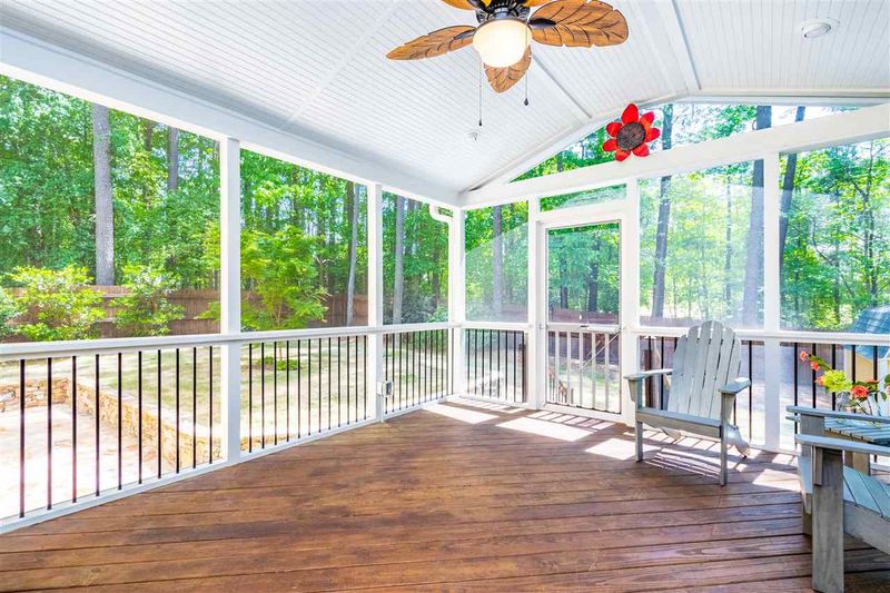 108 Pine Mill Ln, Apex, NC 27502