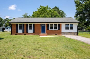 108 Pine St, Dunn, NC 28334